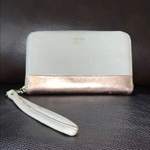 Fossil wallet